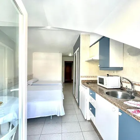 Coqueto Estudio Con Ac, Wifi, Piscina Y Bonita Vista En Tenerife *